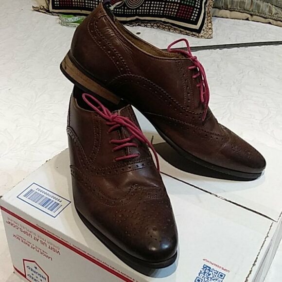 . Shoes   main image 2